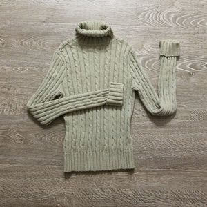 Knitted Turtle Neck